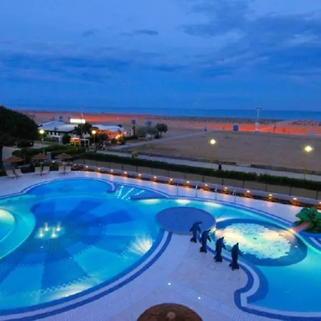 Comfortable Sea-front Flat * Bibione
