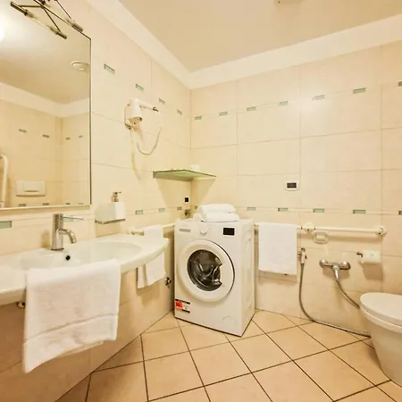 Comfortable Sea-front Flat Appartement Bibione