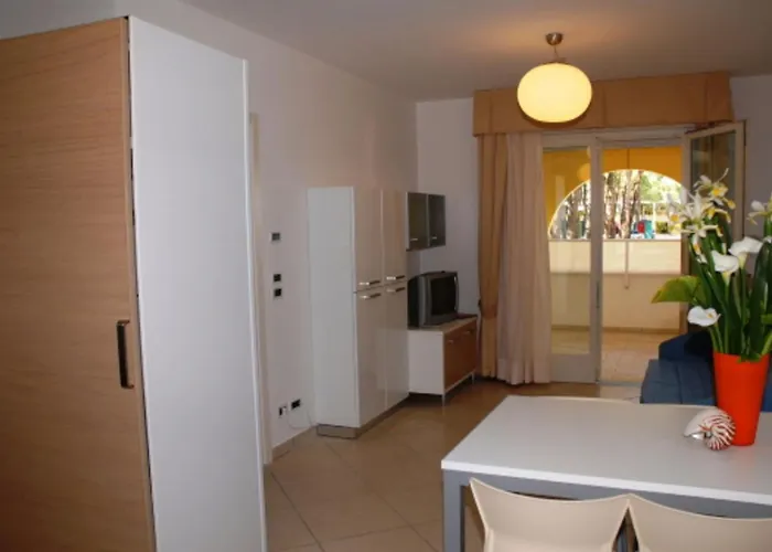 Comfortable Sea-front Flat Apartment