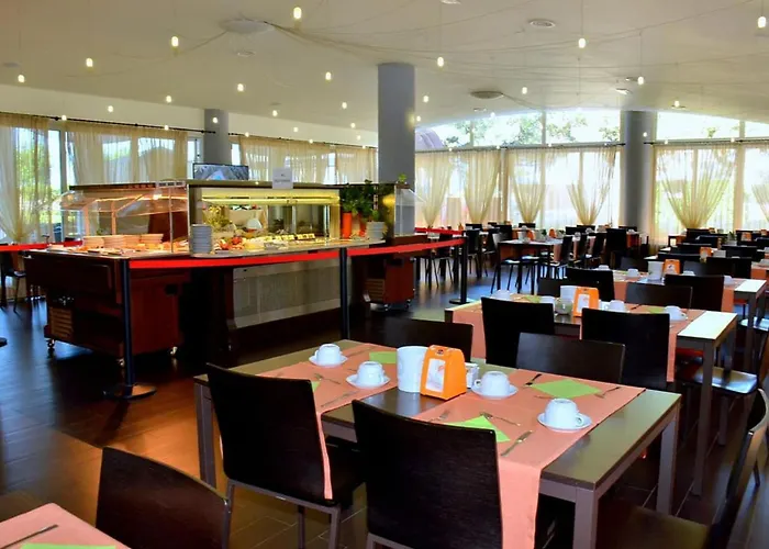 Apartment Comfortable Sea-front Flat